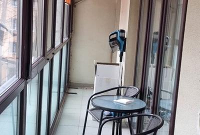 Apartament cu 3 camere semidecomandat, mobilat în Bucur Obor