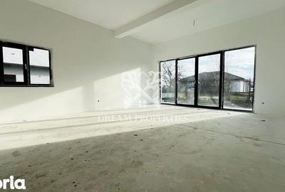 Casă cu 4 camere cu Teren 300 Mp în Bună Ziua - 6