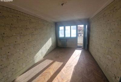 Apartament 2 camere decomandat - 1