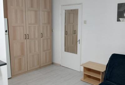 Garsonieră semidecomandată în Titan - 1