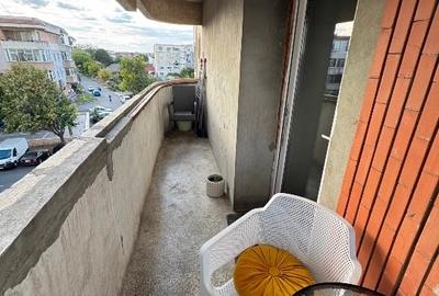 Apartament spațios cu 3 camere – Central Năvodari, bloc reabilitat termic - 3