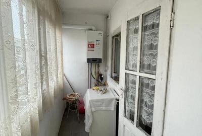 Apartament cu 3 camere decomandat în Central - 1