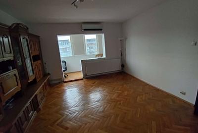 Apartament cu 2 camere semidecomandat în Central - 2