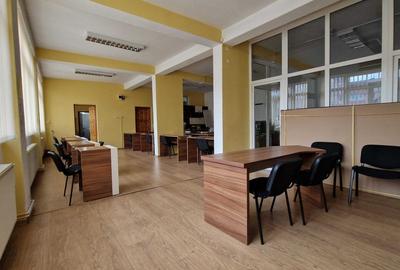 Spatiu de birouri nemobilat,zona Bartolomeu - 3