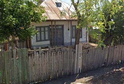 Casă cu 6 camere cu Teren 2003 Mp în Central - 3