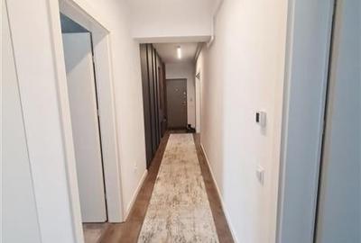 Apartament 3 camere, zona Tractorul - 18