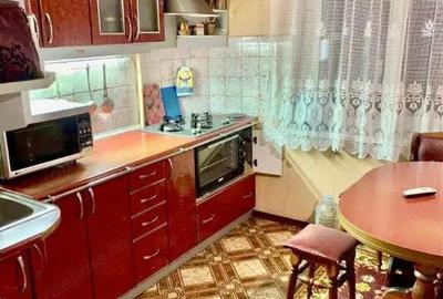 Garsoniera in zona Izvor