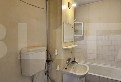 Apartament de vanzare cu 3 camere, 68 mp, zona Spitalului - 6