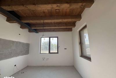 Casă cu 4 camere cu Teren 652 Mp în Nojorid - 17