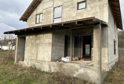 Casa nefinisata Mihaesti Valcea - 6
