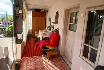 Casă cu 4 camere cu Teren 2700 Mp în Șișești - 5