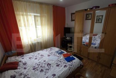 Apartament spa?ios, de vanzare, cu 4 camere, zona Han - 2