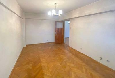 De vanzare - Apartament 3 camere   -R-uri -  Mazepa 1 - 2