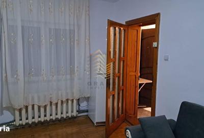 Garsonieră decomandată în Desa - 4