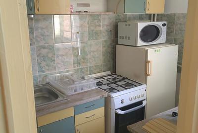 Garsonieră decomandată în Central - 6