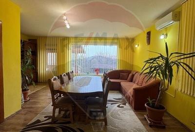 Casa / Vila cu 10 camere de vanzare in zona Braytim - 3