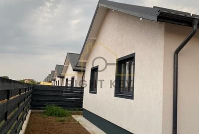 Casă individuală cu 3 camere cu Teren 300 Mp în Joița - 2