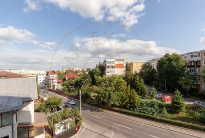 Apartament cu 3 camere decomandat, mobilat în Central - 14