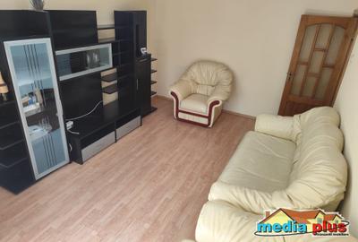 Apartament cu 2 camere decomandat în - 1