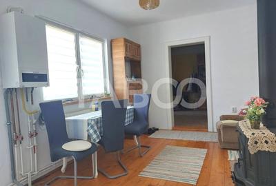 Casa de vanzare 6 camere 260 mp gradina zona foarte linistita Cisnadie - 7