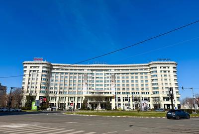 Apartament cu 2 camere semidecomandat, mobilat în Unirii