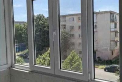 Apartament cu 3 camere decomandat în Central - 3