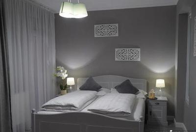 Apartament cu 2 camere decomandat în Soarelui