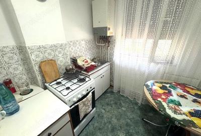 Apartament cu 3 camere semidecomandat în Central - 16
