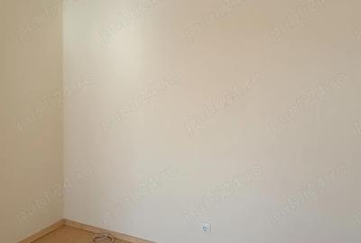 Apartament cu 3 camere semidecomandat în Vulcan