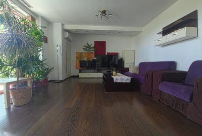 Apartament cu 2 camere decomandat în Sat Vacanță - 12