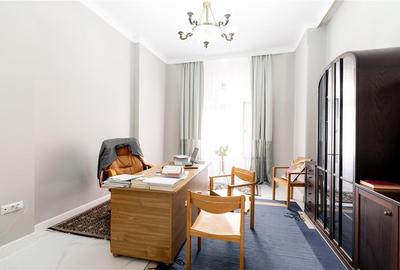 Apartament cu 5 camere decomandat în Ultracentral