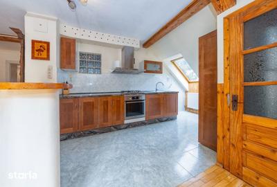 Apartament cu 3 camere în Tractorul - 16