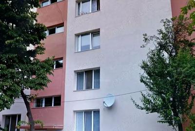 De vanzare apartament 4 camere stradal, zona Alexandriei-Antiaeriana - 9