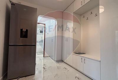 Apartament cu 3 camere de inchiriat in Faleza Nord-Constanta - 7