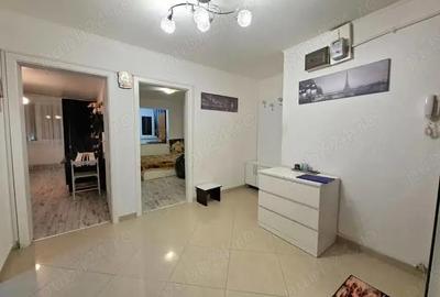 Apartament cu 4 camere semidecomandat în Berceni - 1