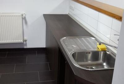 Apartament cu 3 camere în Cristian - 8