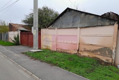 Casă cu 7 camere cu Teren 690 Mp în Brănești - 8