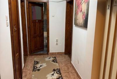 Apartament cu 3 camere decomandat în Calea București - 12