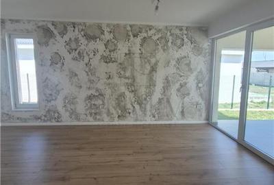 Duplex cu 4 camere cu Canalizare în Moșnița Nouă - 8