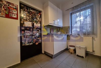 VANZARE- 9- CAMERE (S+P)- VILA -COTROCENI - 26