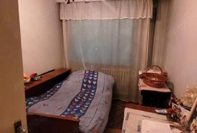 Apartament cu 4 camere decomandat în Viziru 3 - 4