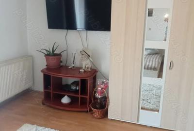 Casă cu 5 camere cu Teren 180 Mp în Central - 3