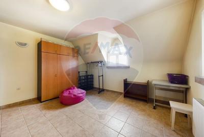 Casa / Vila cu 21 camere de vanzare in zona Alexandriei - 22