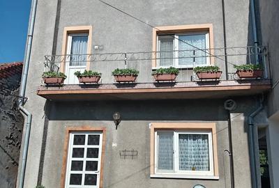 Vand casa mare pretabila pensiune sau clinica si casa de locuit, in aceeasi curte - 4