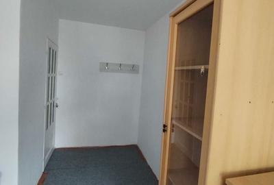 Garsonieră decomandată în Cetate - 2