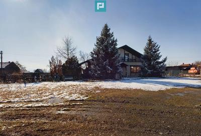 Teren de 8369 mp, în Margina