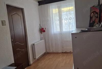 Apartament cu 2 camere la etajul 4 - 6