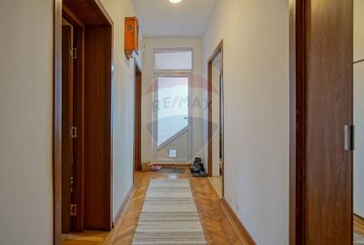 CASA DE INCHIRAT |  MIHAI VITEAZUL |  PANOURI SOLARE | COMISION 0 % ! - 5