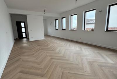 Casă cu 4 camere în Frumoasa