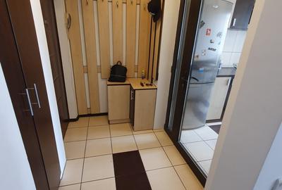 Tomis III- 2 camere 60mp, mobilat-utilat, gaze, parcare, termen lung-450euro - 6